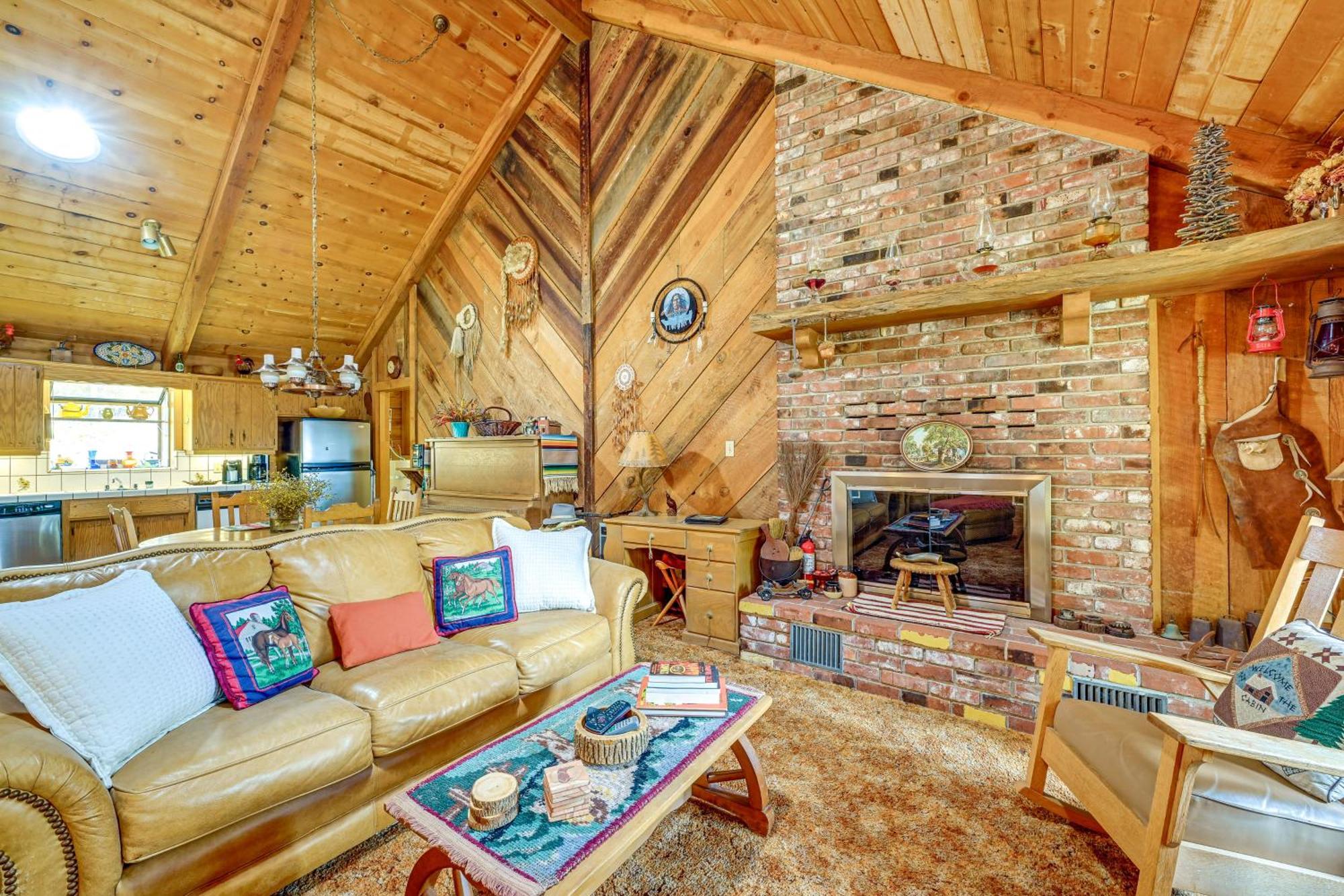 Cozy Family-Friendly Badger Retreat With Fireplace! מראה חיצוני תמונה