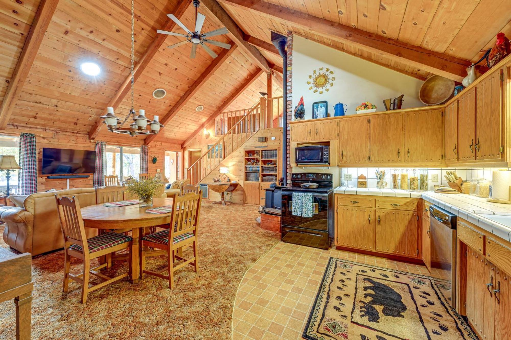 Cozy Family-Friendly Badger Retreat With Fireplace! מראה חיצוני תמונה