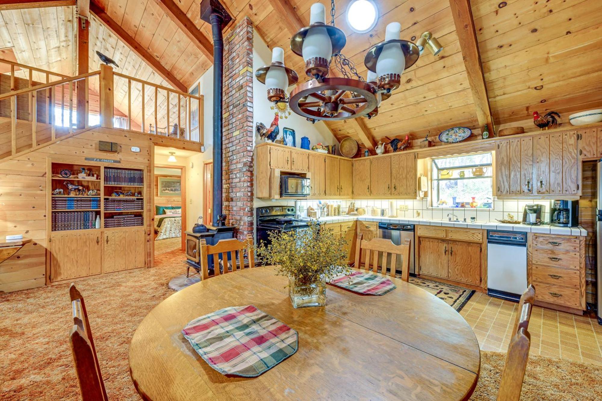 Cozy Family-Friendly Badger Retreat With Fireplace! מראה חיצוני תמונה