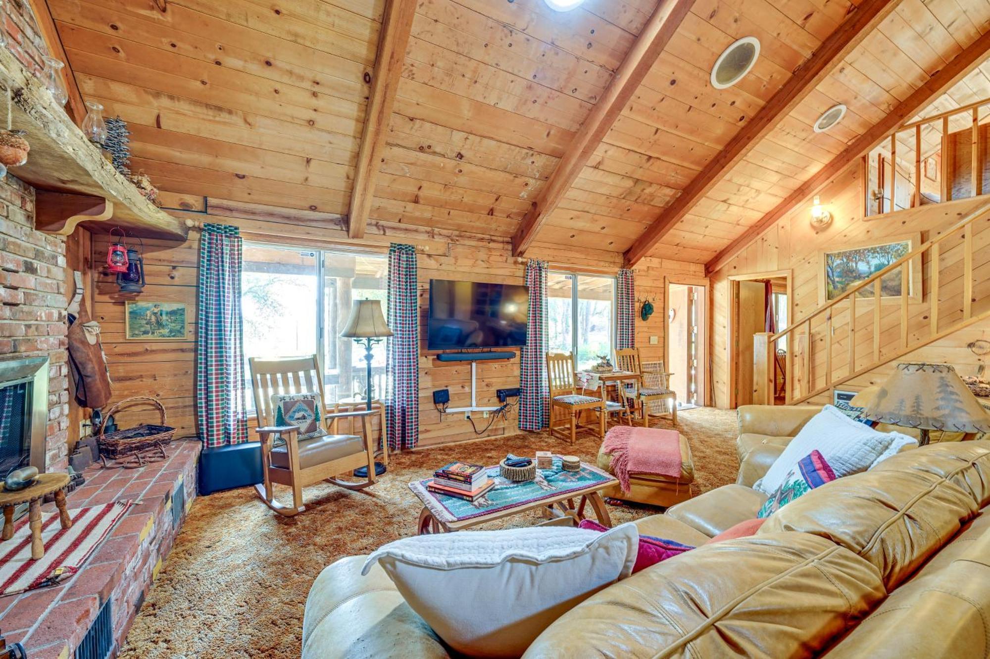 Cozy Family-Friendly Badger Retreat With Fireplace! מראה חיצוני תמונה